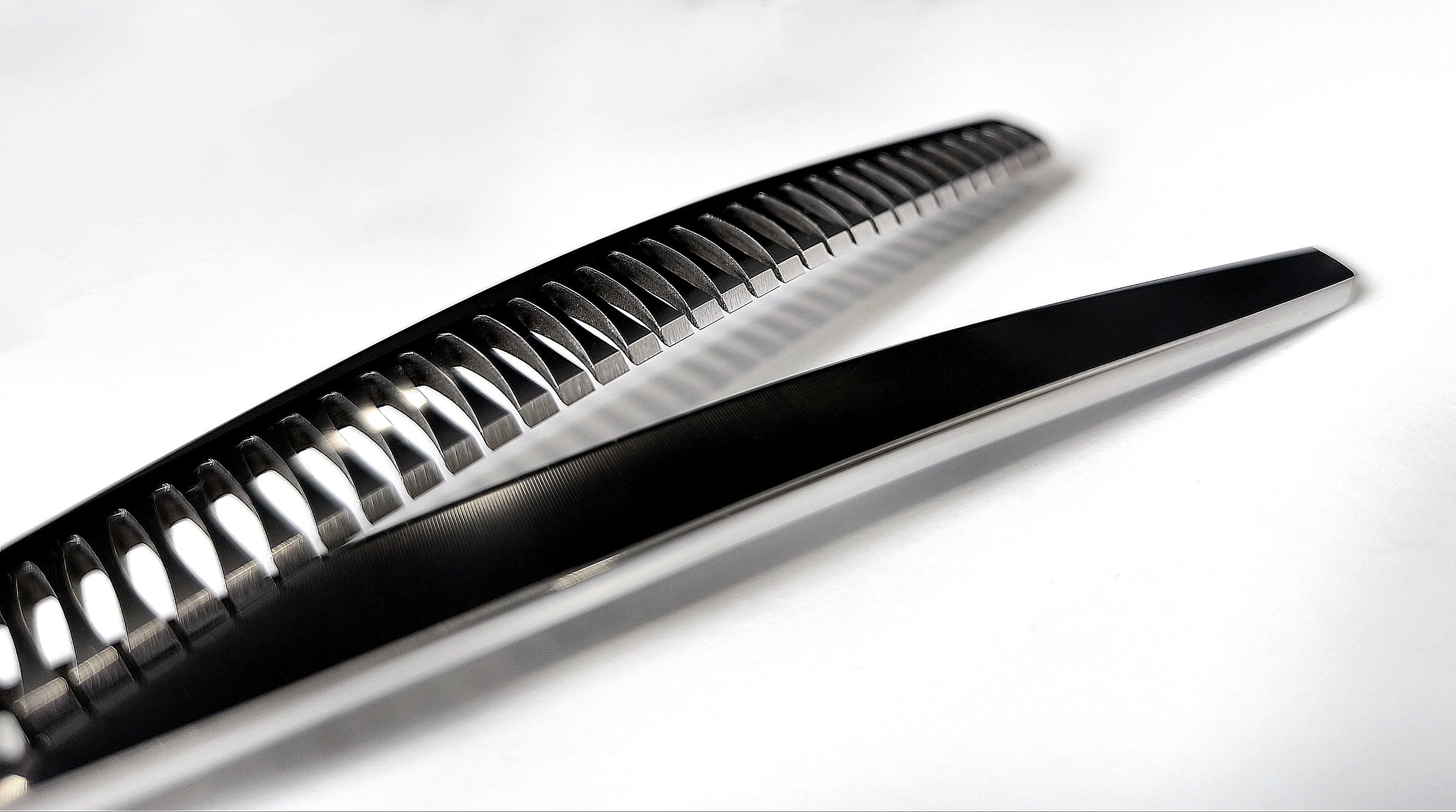 Zora Pet Grooming Curved Blender Shear - Model A-7533C